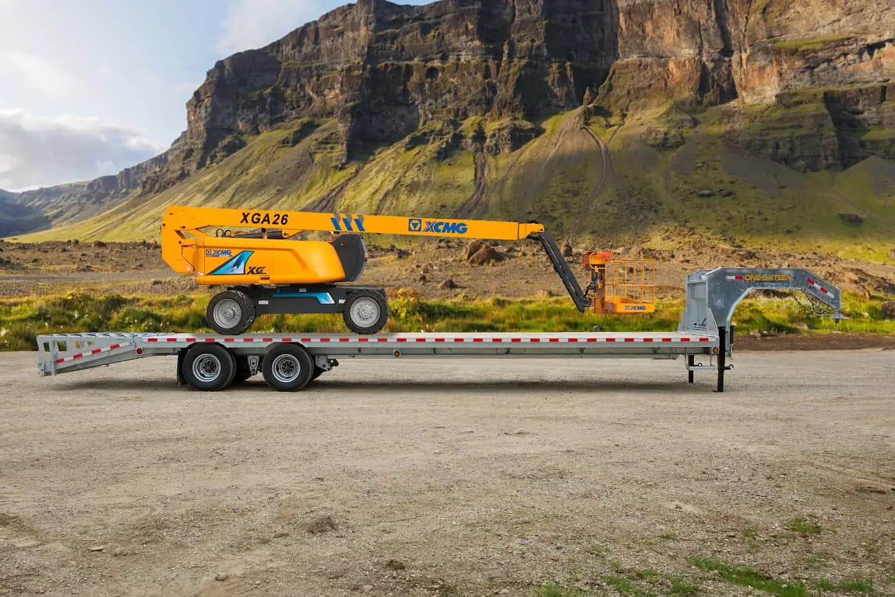Gooseneck Deckover Trailer